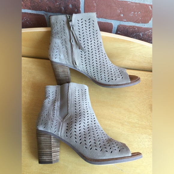 TOMS open toe heel booties - Picture 7 of 11